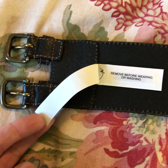 Vtg Y2K ANN TAYLOR LOFT Size Medium Dual Buckle Belt LEATHER Dual Buckle Brass - Picture 14 of 16